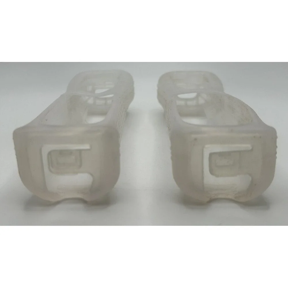 Nintendo‎ Wii Remote Silicone Gel Cover Grip Sleeves Pair Lot of 2 OEM Official
